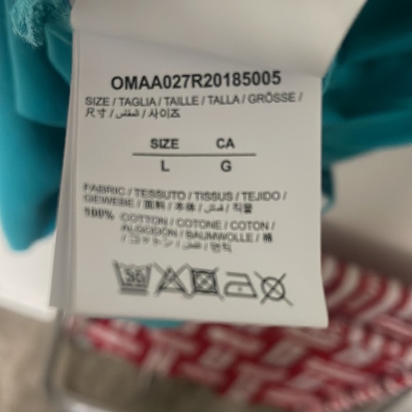 Off white tee - Picture 3 of 4